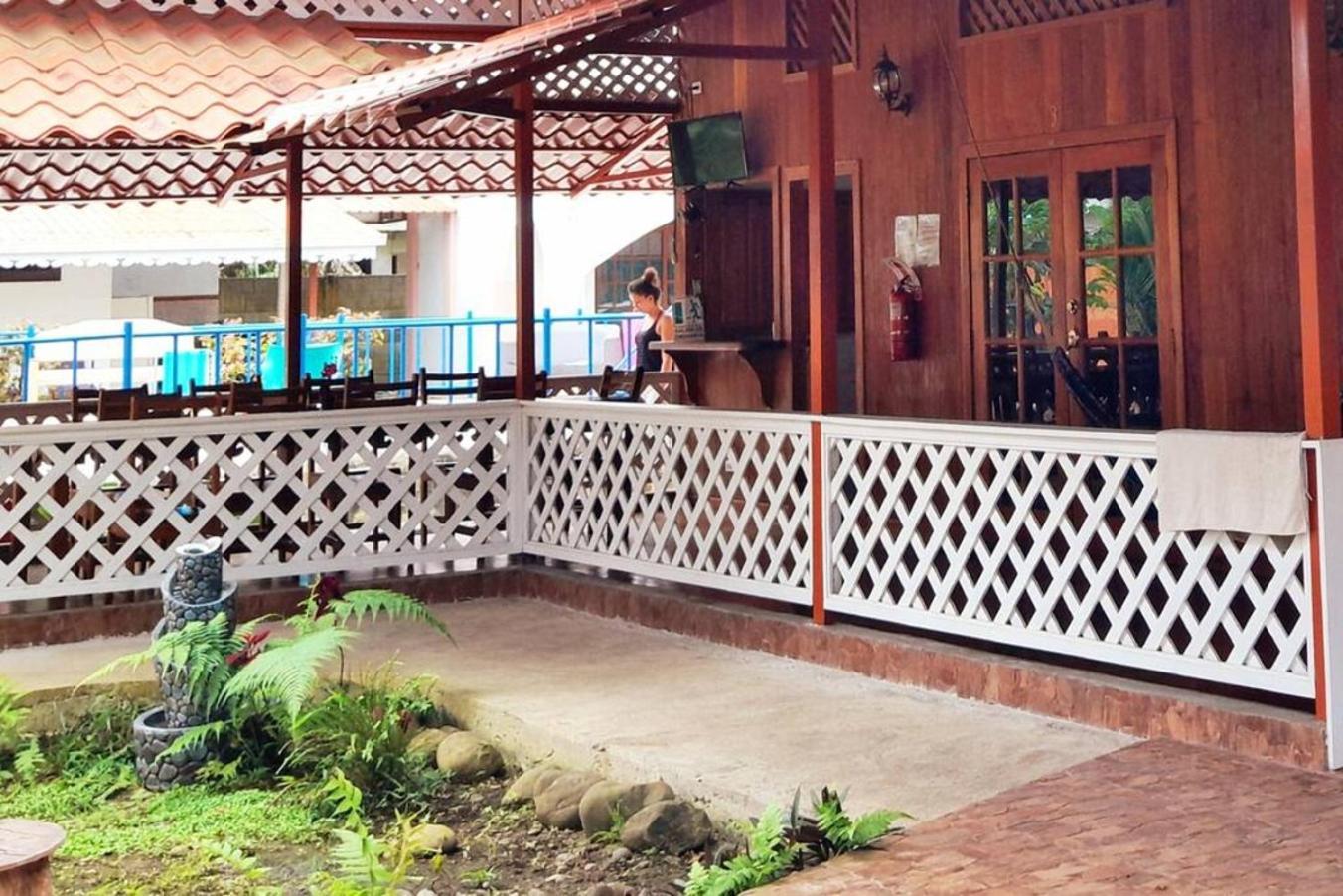 Poolside Beach House At Pangea Lodge Manzanillo  Exterior photo